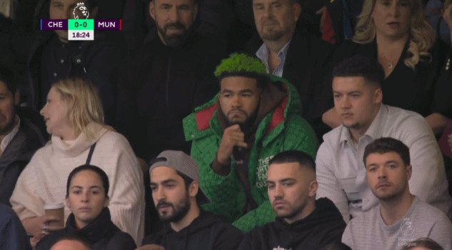 1666533365021029358.gif 詹姆斯.gif